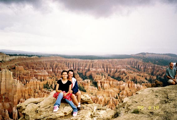 Venturer and mom at Bryce Point